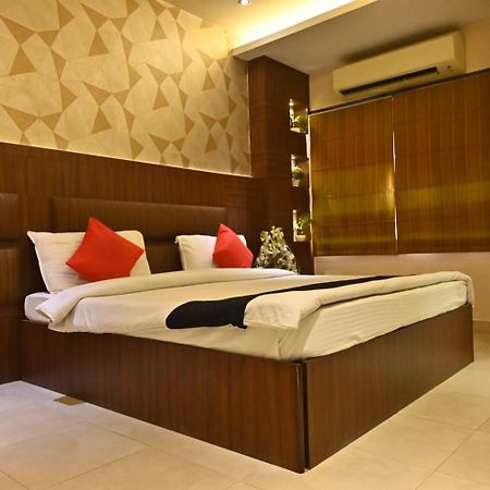 Hotel Royal Cottage Kanpur Zewnętrze zdjęcie