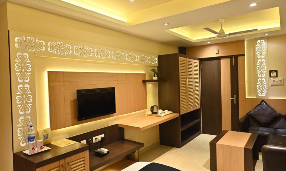 Hotel Royal Cottage Kanpur Zewnętrze zdjęcie