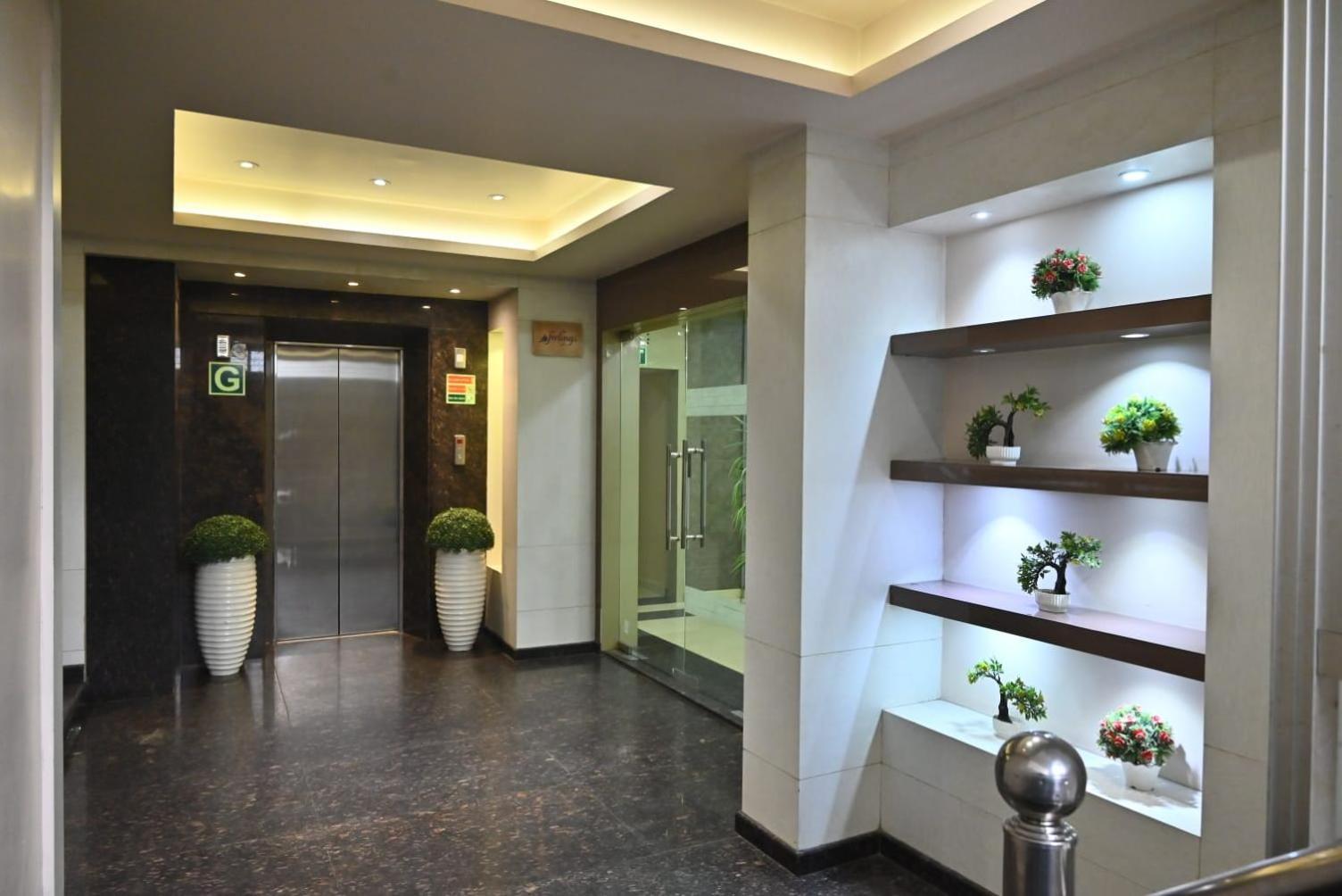 Hotel Royal Cottage Kanpur Zewnętrze zdjęcie