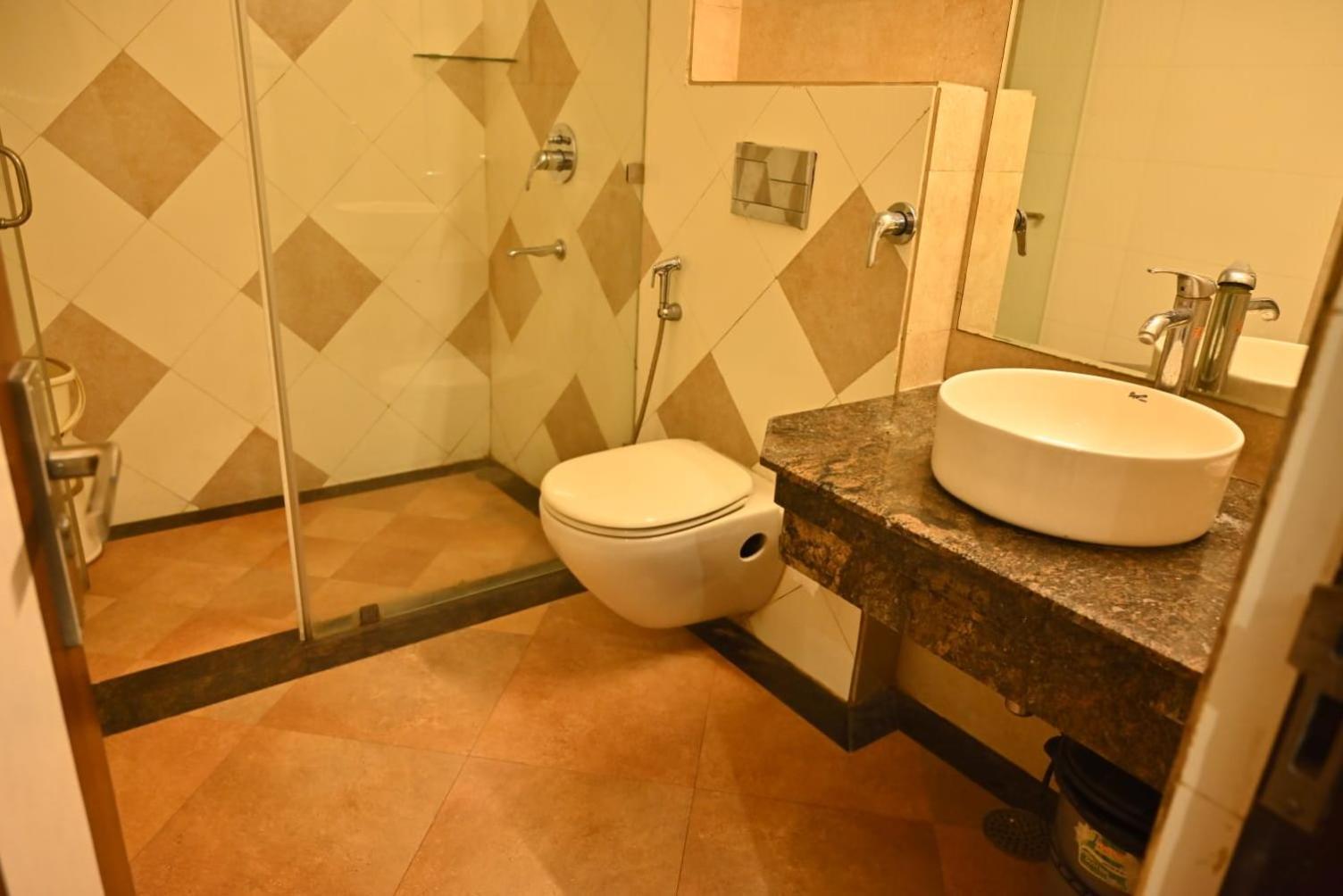 Hotel Royal Cottage Kanpur Zewnętrze zdjęcie
